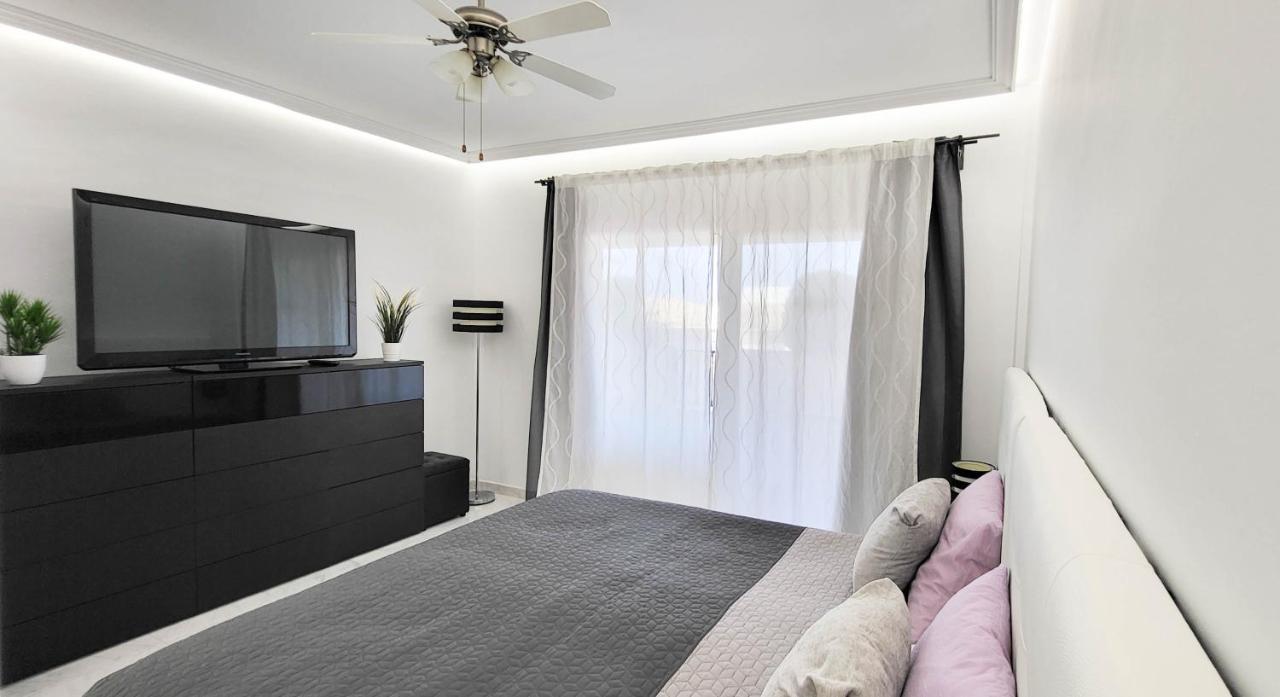 Holiday home Palm Duplex *